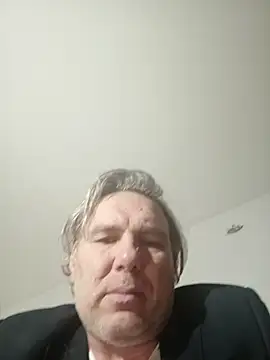 Saysomething3's Live XXX Chat