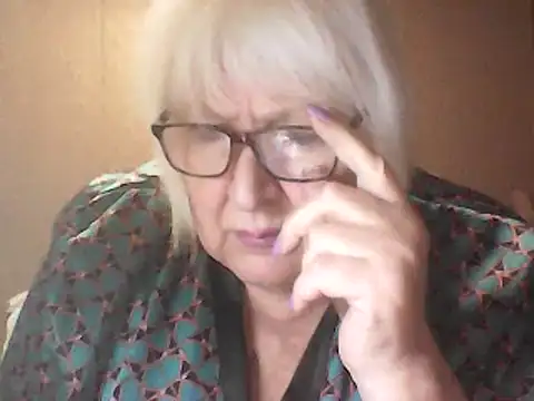 Alexia64231's Live XXX Chat