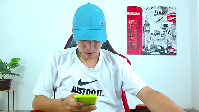 Cumandres18 现场XXX聊天