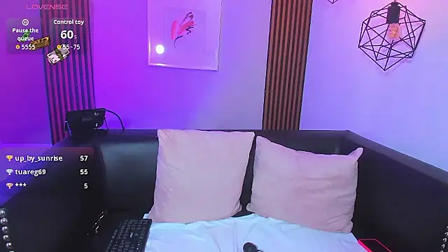 Chat +18 de Nahiajhonson_ ao vivo