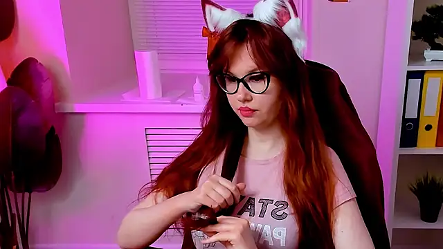 CarolGiggly's Live XXX Chat