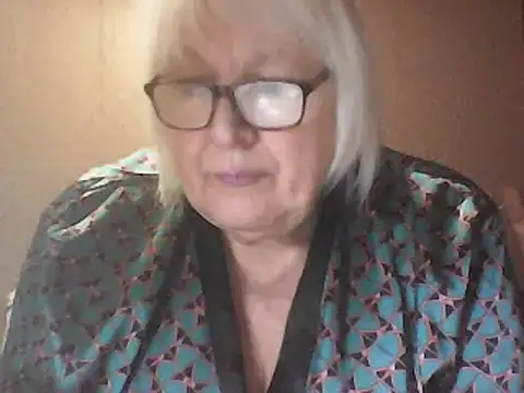 Alexia64231 live XXX chat