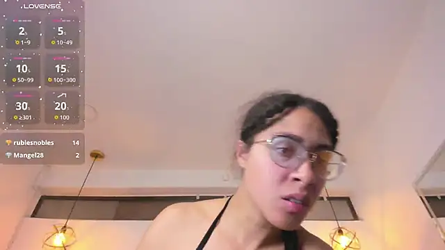 แชท XXX สดของ Hanna_Cornee_