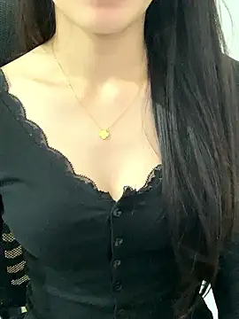 Jonlie18's Live XXX Chat