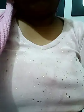 Desi_BiwiのライブXXXチャット