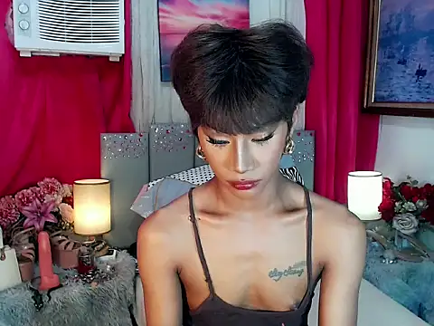 Chat XXX en directo de Tarah_MC_Collins