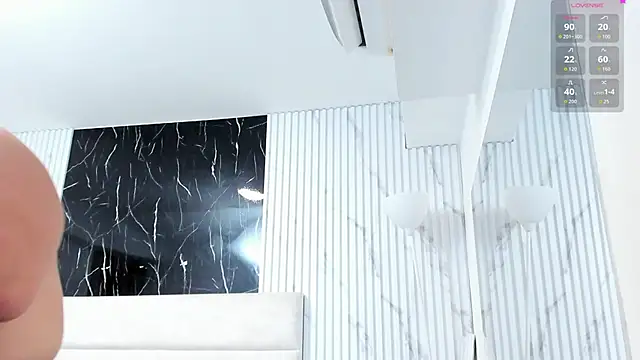 XXX chat uživo modela Reginavegaa