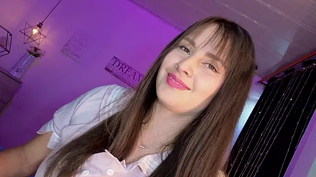 Violeta_dssのライブXXXチャット