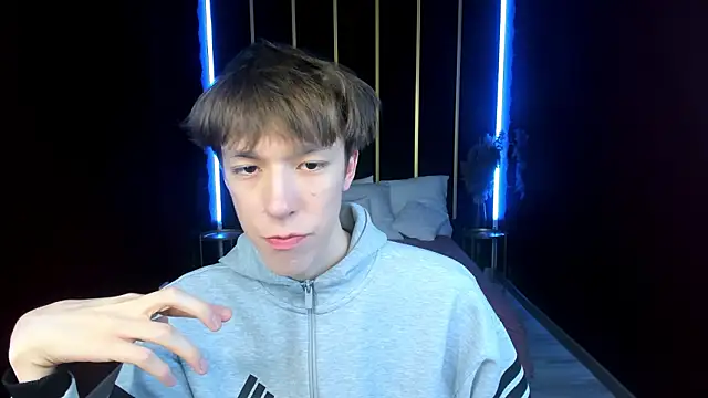 MarkBranstonのライブXXXチャット