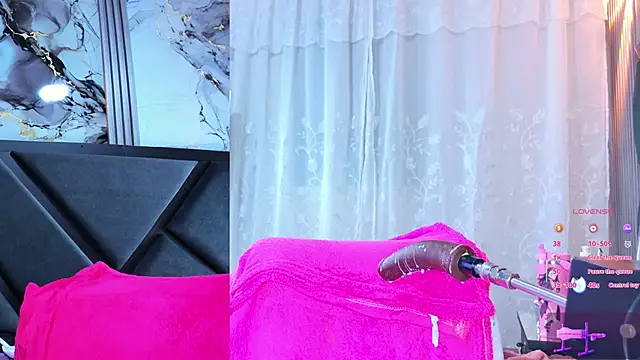 NathaxaLeans: онлайн-секс-чат