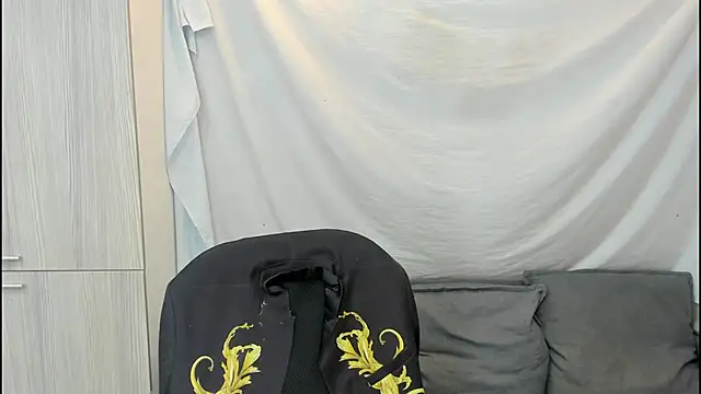 Czat XXX na żywo – Mhelanny2