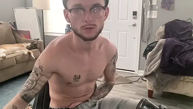 hungkubenski's Live XXX Chat