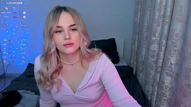 Ellen_Soft's Live XXX Chat