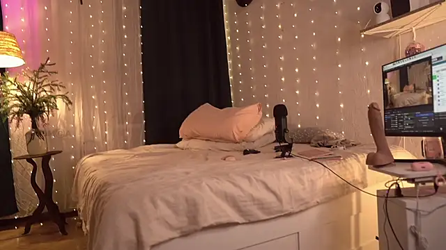 ifuckingtoy_'s Live XXX Chat