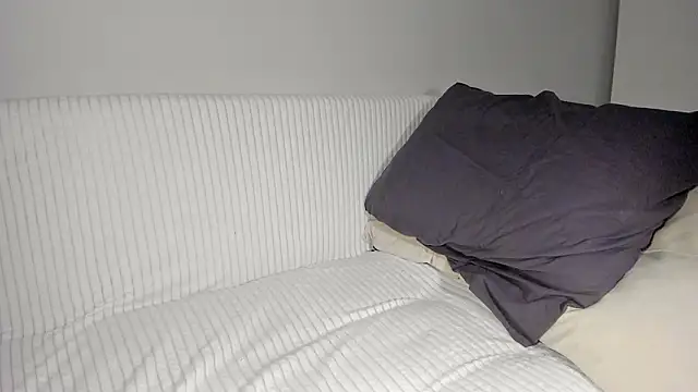 im_lucky_adam Live XXX-chat