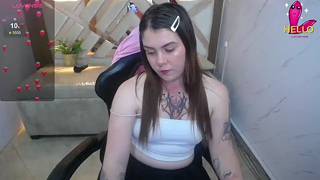 Paula_b_ élő XXX-chatje