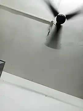 SamratShuxhm's Live XXX Chat