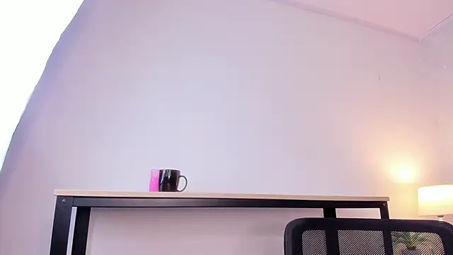 Caroline_dhのライブXXXチャット