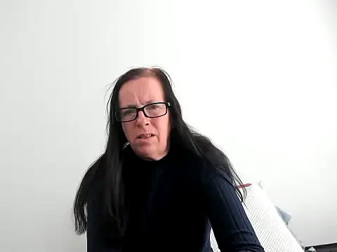 sassypeachgoddess' Live XXX Chat