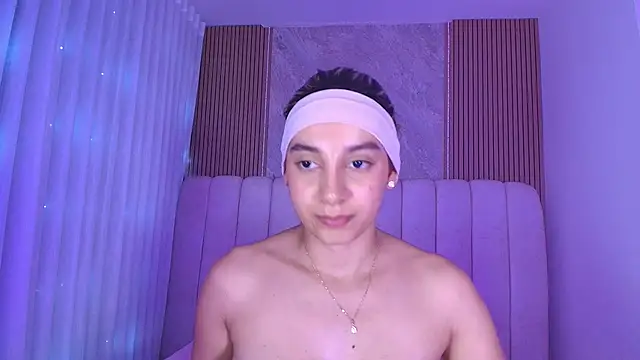 celeste_moonx's Live XXX Chat