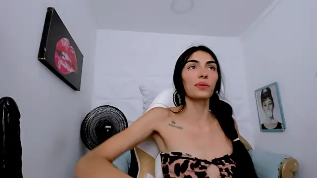 دردشة eimy_skinny_ الجنسية المباشرة