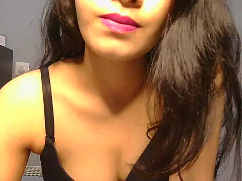 Anushka_shrma's Live XXX Chat