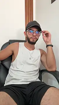 Milosky000 élő XXX-chatje