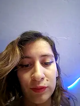 aytanna_torrez's Live XXX Chat