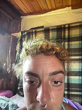 Czat XXX na żywo – SalyTredelMonte