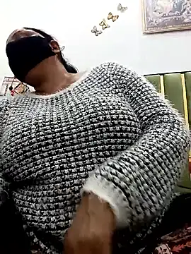 Urvashi_Love's Live XXX Chat