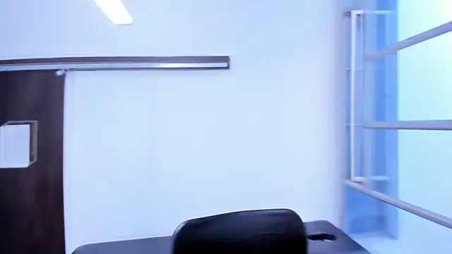 LeilaSmith_ Live XXX-chat