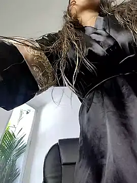 EMILIIA_RICHTER__'s Live XXX Chat