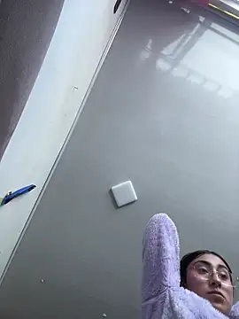 Chat XXX en directo de Violeet-Smith