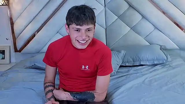 miaanddemian's Webcam Show