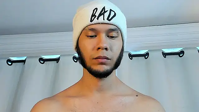 Онлайн чат XXX Liam_Noir