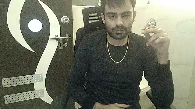 king_kong_india1's Live XXX Chat