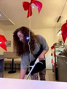 Онлайн чат XXX cinnabon_