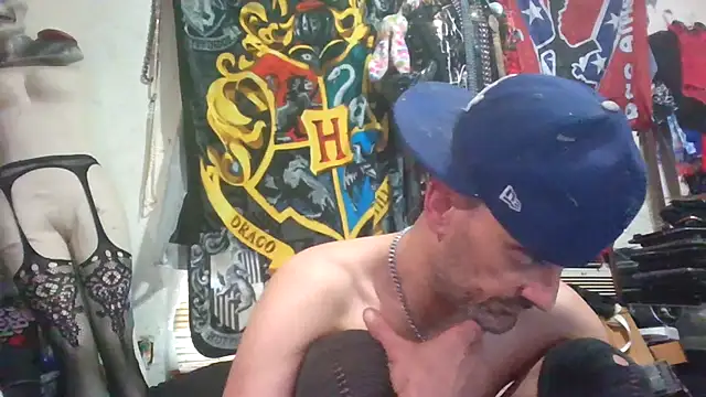 slinginbigDのライブXXXチャット