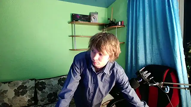 fameboyboo's Live XXX Chat