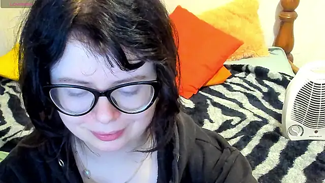 دردشة MilisaSweet777 الجنسية المباشرة