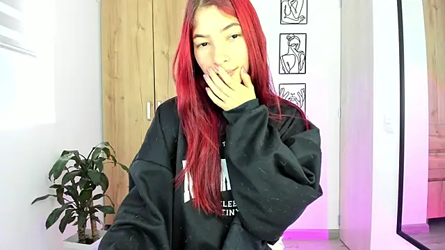 SarahLee__ Chat XXX live