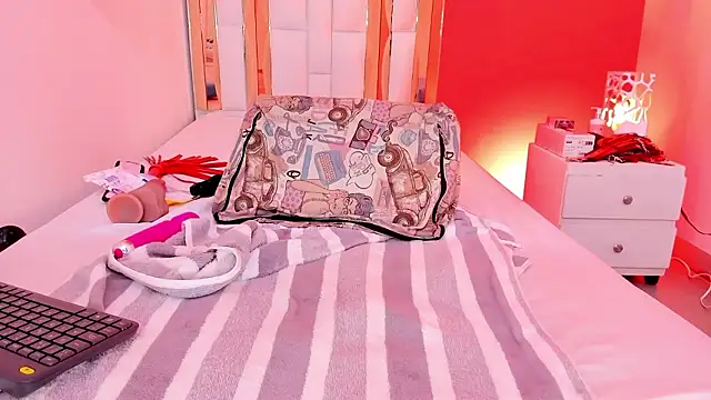 Cameron_naughtyのライブXXXチャット