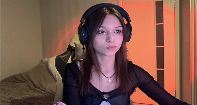 MilaMiuu Live XXX Chat