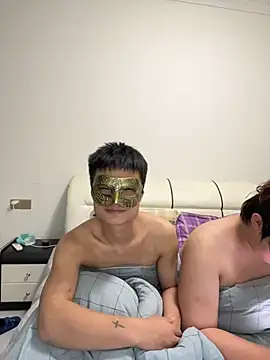 XXX chat uživo modela elephant0