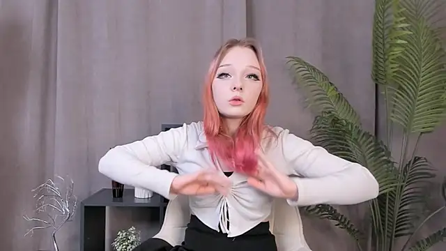 Вебкам-шоу KrissyHjelle