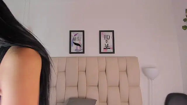 KristalFoxxのライブXXXチャット