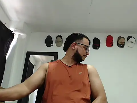 cloudsxxx 现场XXX聊天