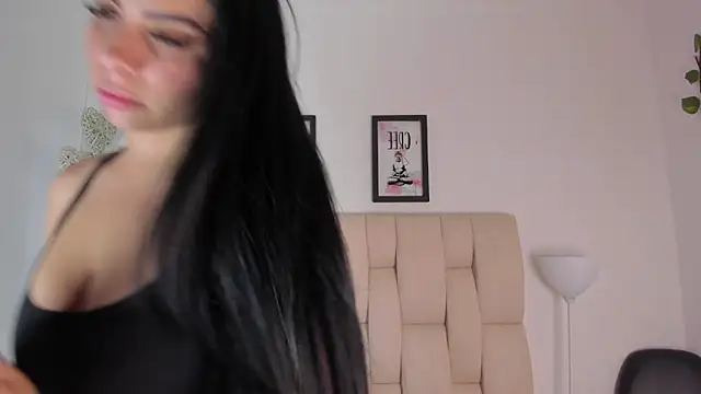 KristalFoxx Live XXX-chat