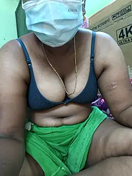 Chat +18 de Tamilselviroja- ao vivo