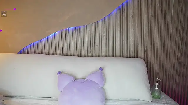 EloiseSweetxx's Live XXX Chat